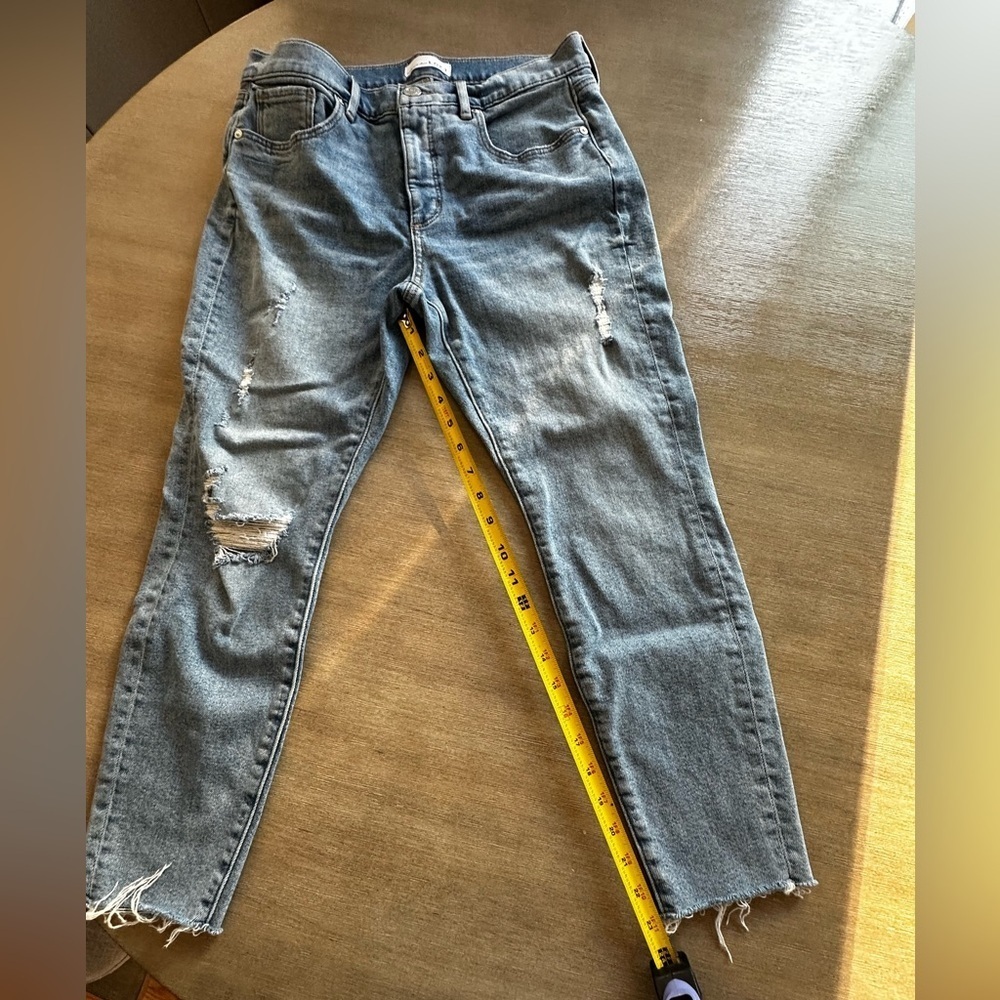 Ann Taylor LOFT women’s  Distressed slim pockets Blue Skinny Jeans 30/10